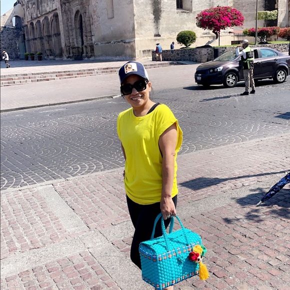 Artesian Mexican woven bag. - Picture 4 of 5